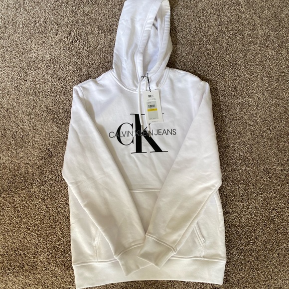 Calvin Klein hoodie - Picture 2 of 4